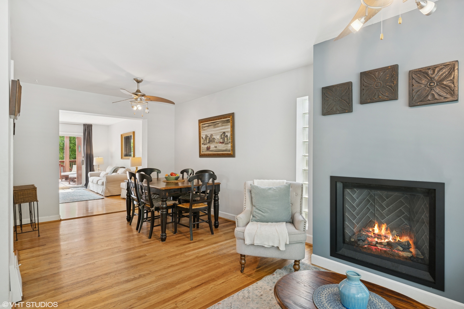 731 N Patton Avenue, Arlington Heights, IL 60004