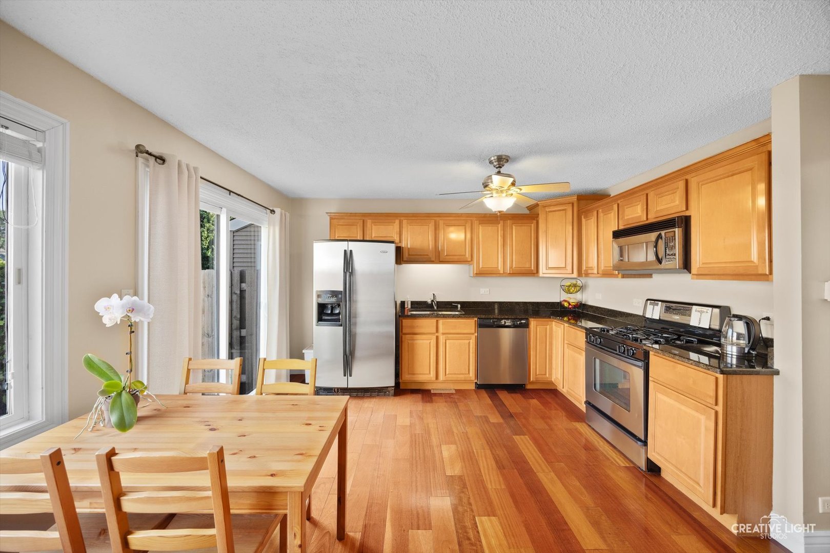 730 Weymouth Circle, Hanover Park, IL 60133