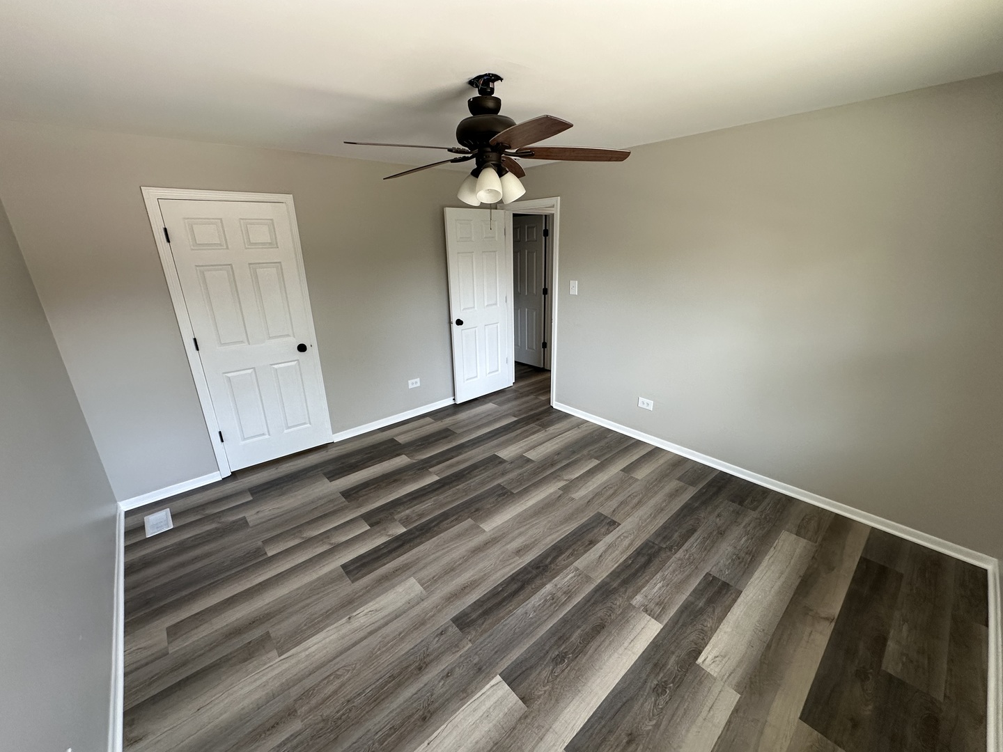 19130 Pine Drive #19130, Country Club Hills, IL 60478