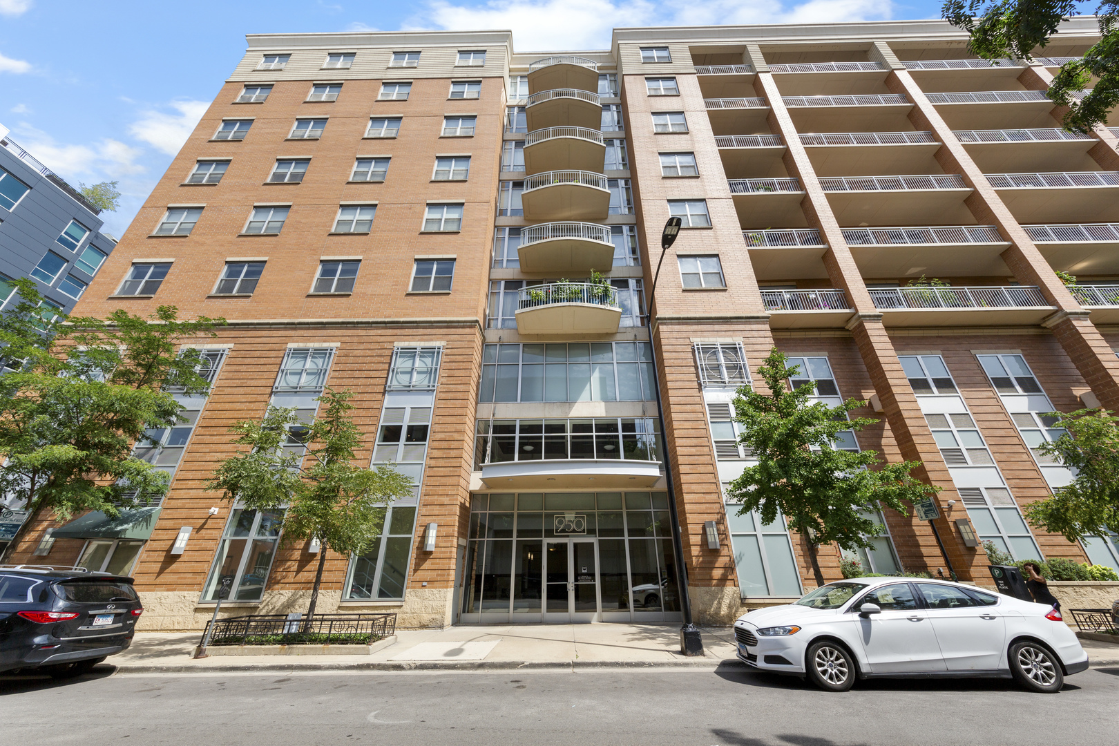 950 W MONROE Street #616, Chicago, IL 60607