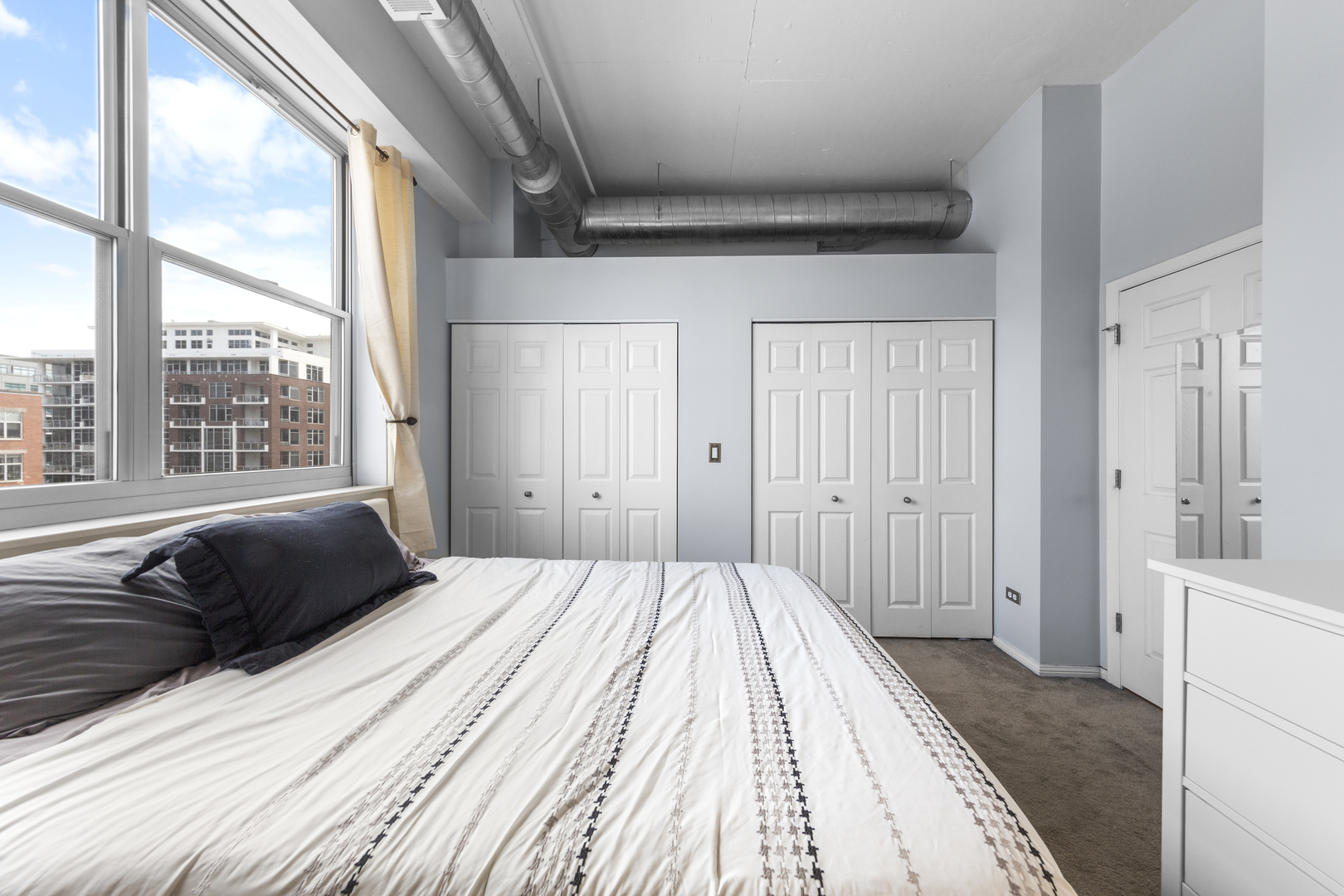 950 W MONROE Street #616, Chicago, IL 60607
