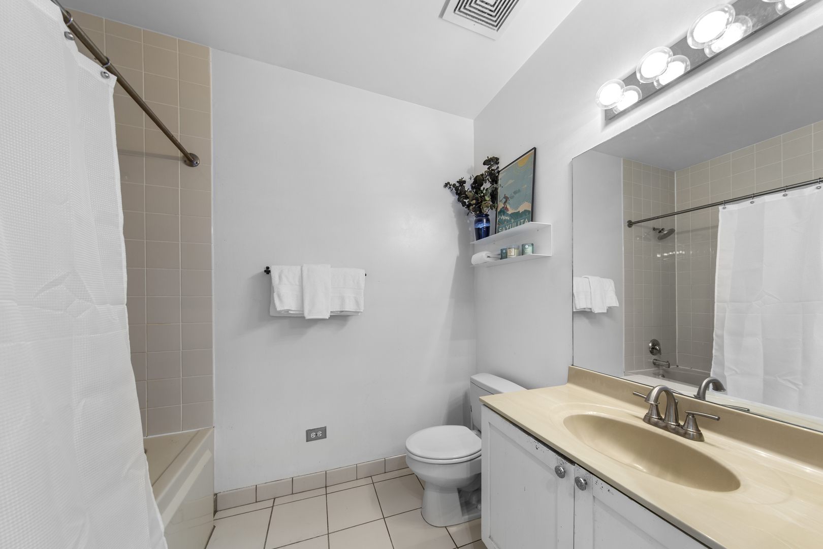 950 W MONROE Street #616, Chicago, IL 60607