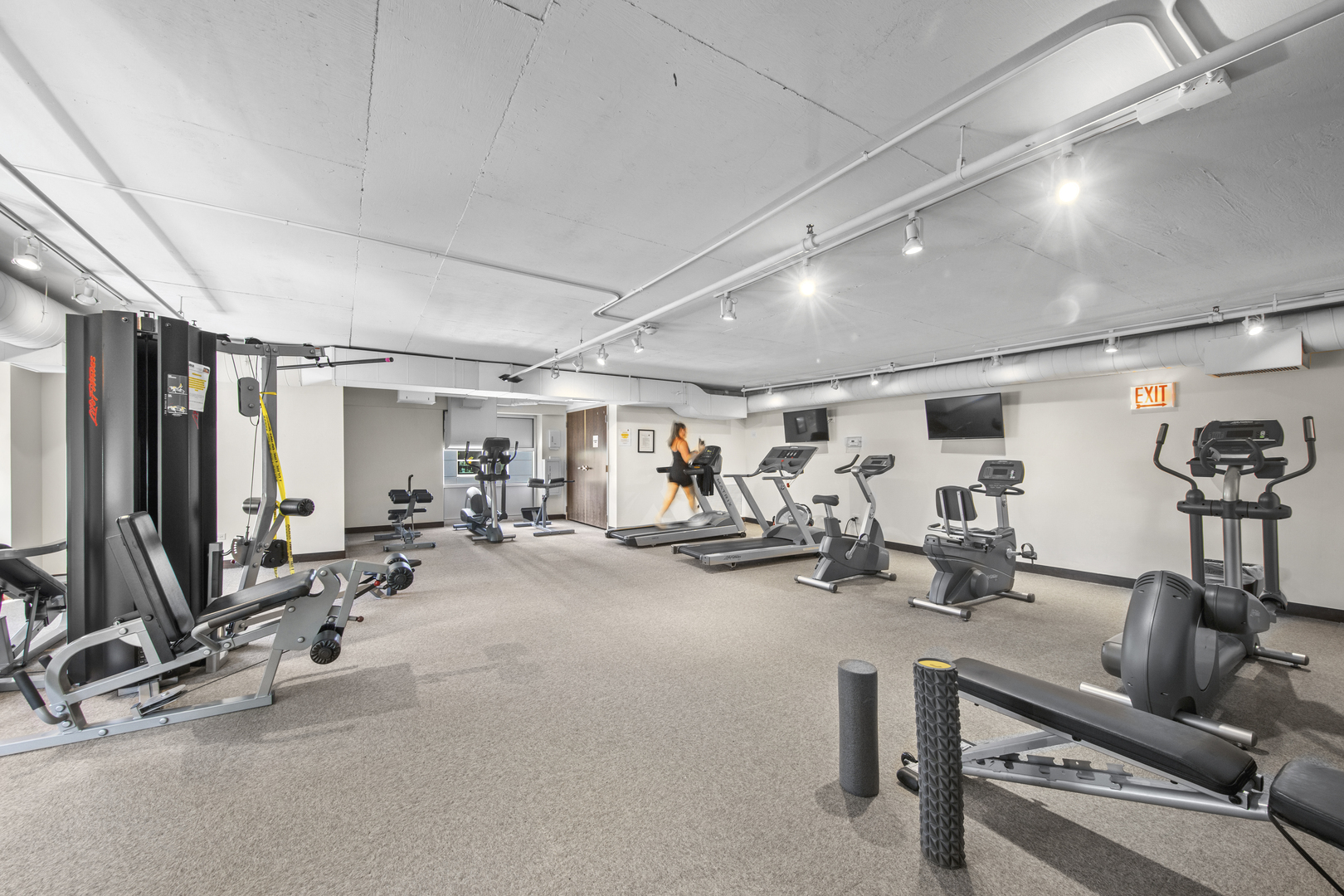 950 W MONROE Street #616, Chicago, IL 60607