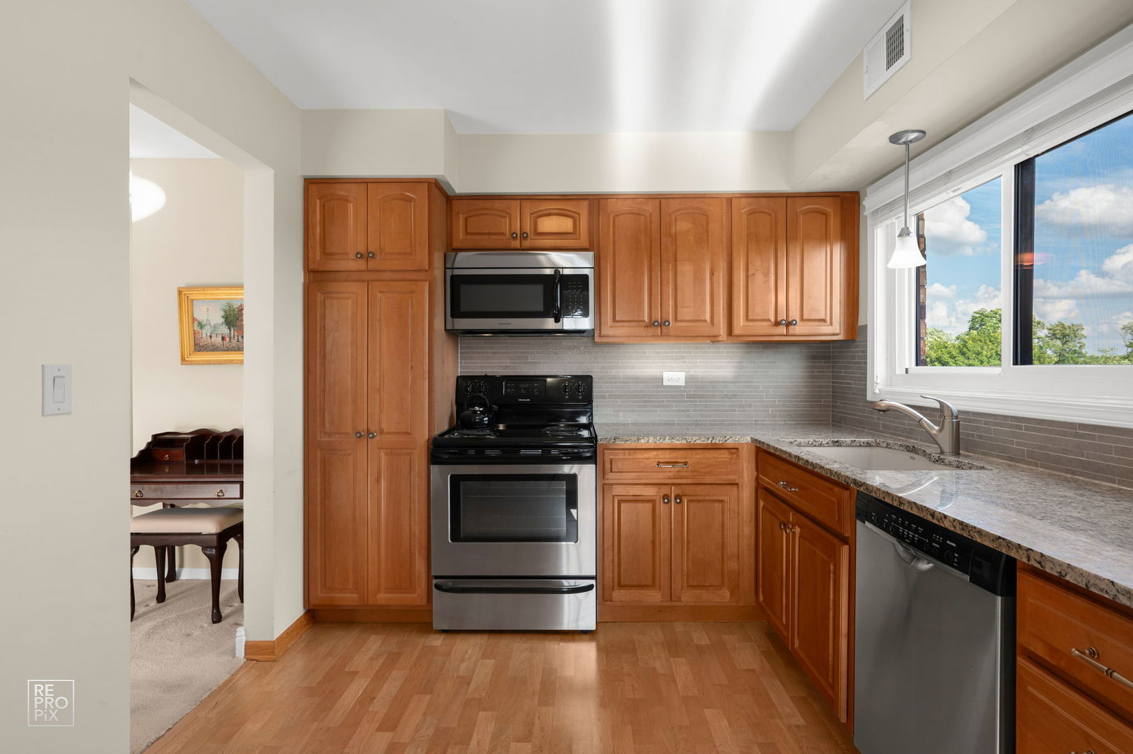 121 S Vail Avenue #504, Arlington Heights, IL 60005