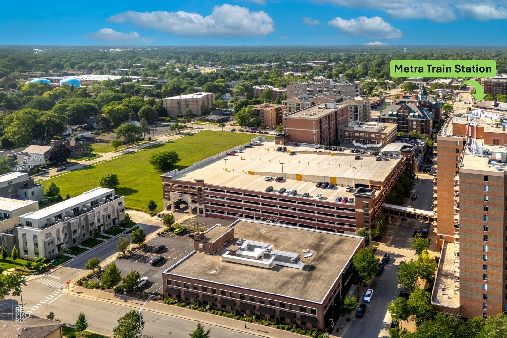 121 S Vail Avenue #504, Arlington Heights, IL 60005