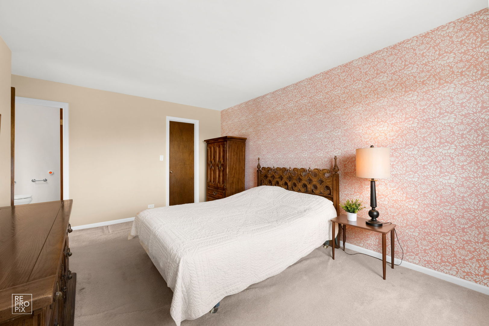 121 S Vail Avenue #504, Arlington Heights, IL 60005