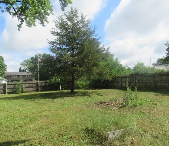 211 S Lafayette Street, Byron, IL 61010