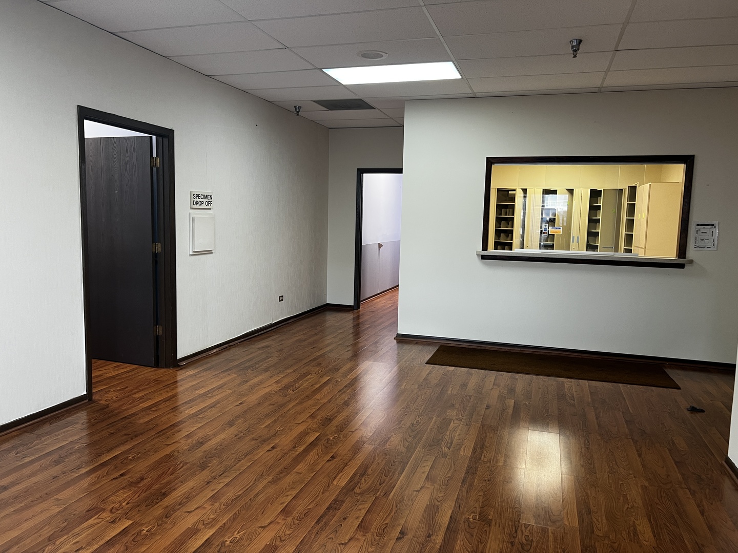 9944 S ROBERTS Road #107, Palos Hills, IL 60465