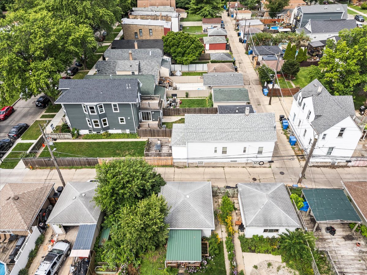4314 W Henderson Street, Chicago, IL 60641