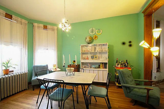 2036 N Sawyer Avenue #A, Chicago, IL 60647