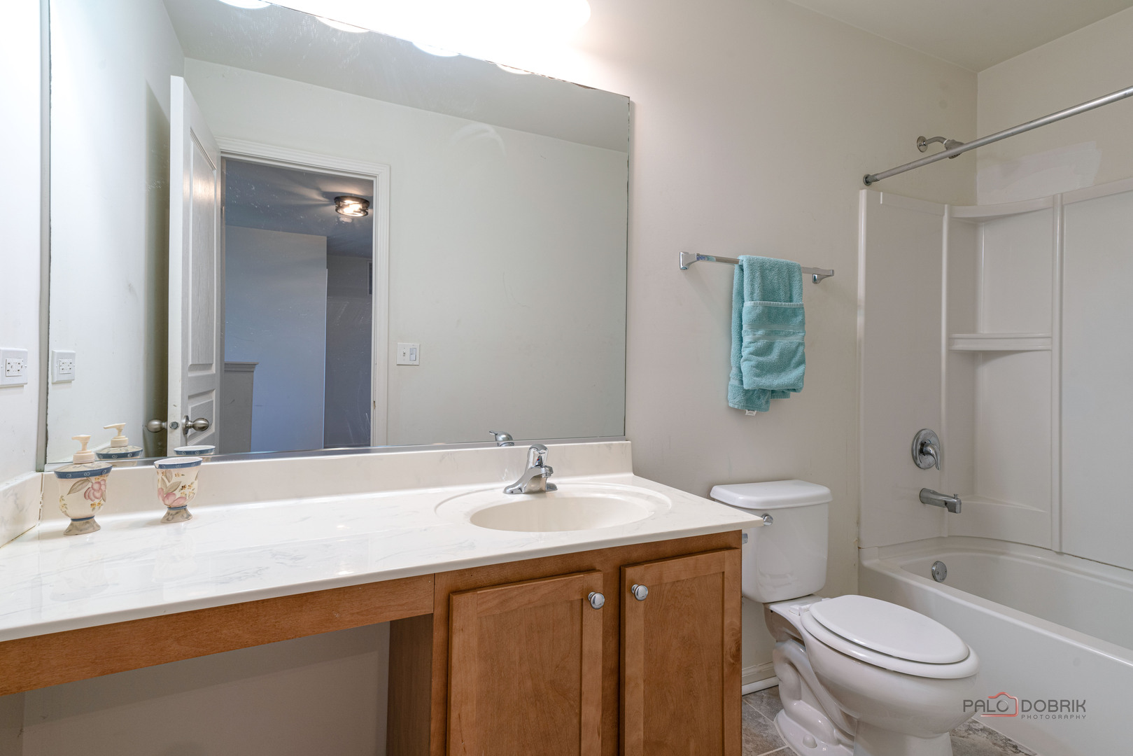 39862 Waterloo Drive, Beach Park, IL 60083
