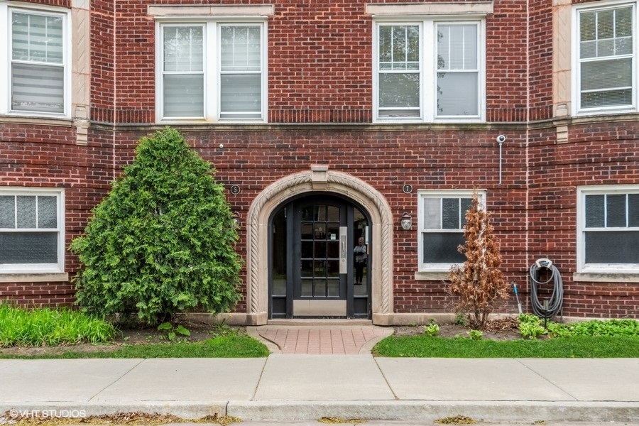 5 Fillmore Street #3, Oak Park, IL 60304