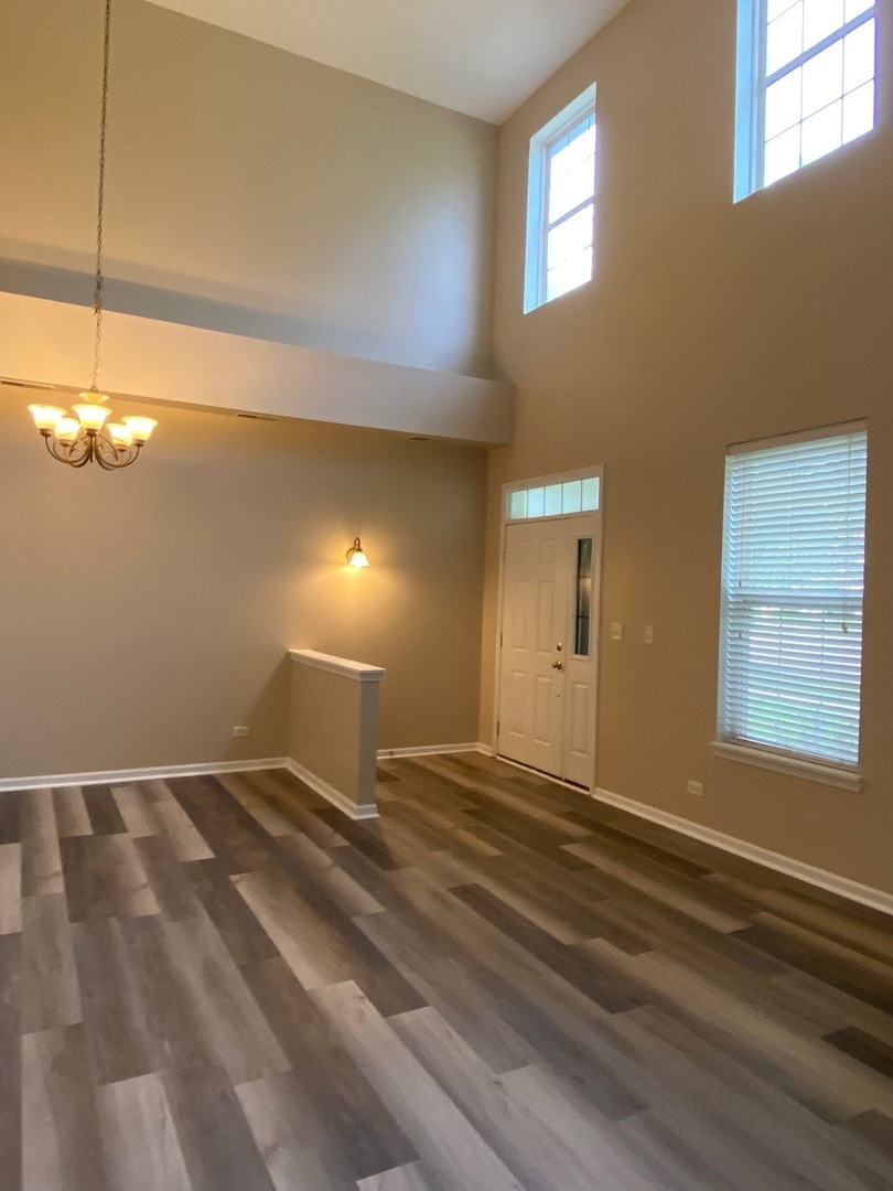 2297 GEORGETOWN Circle #2297, Aurora, IL 60503