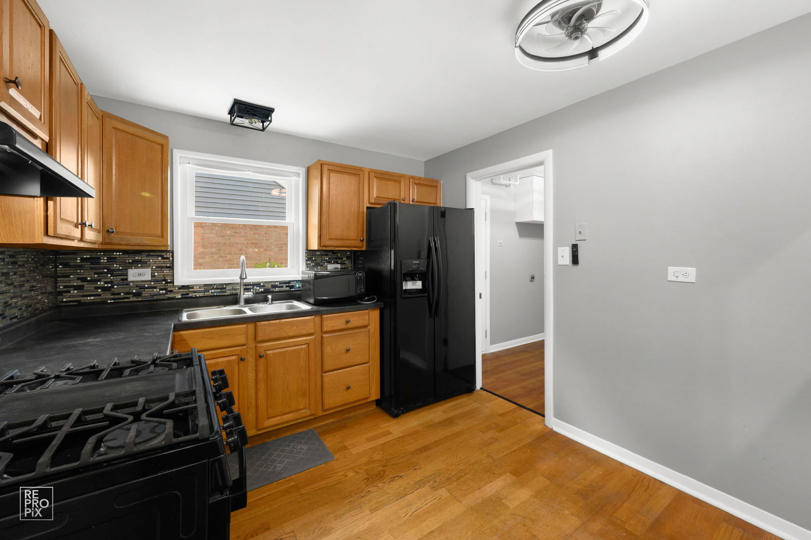 14622 Dorchester Avenue, Dolton, IL 60419