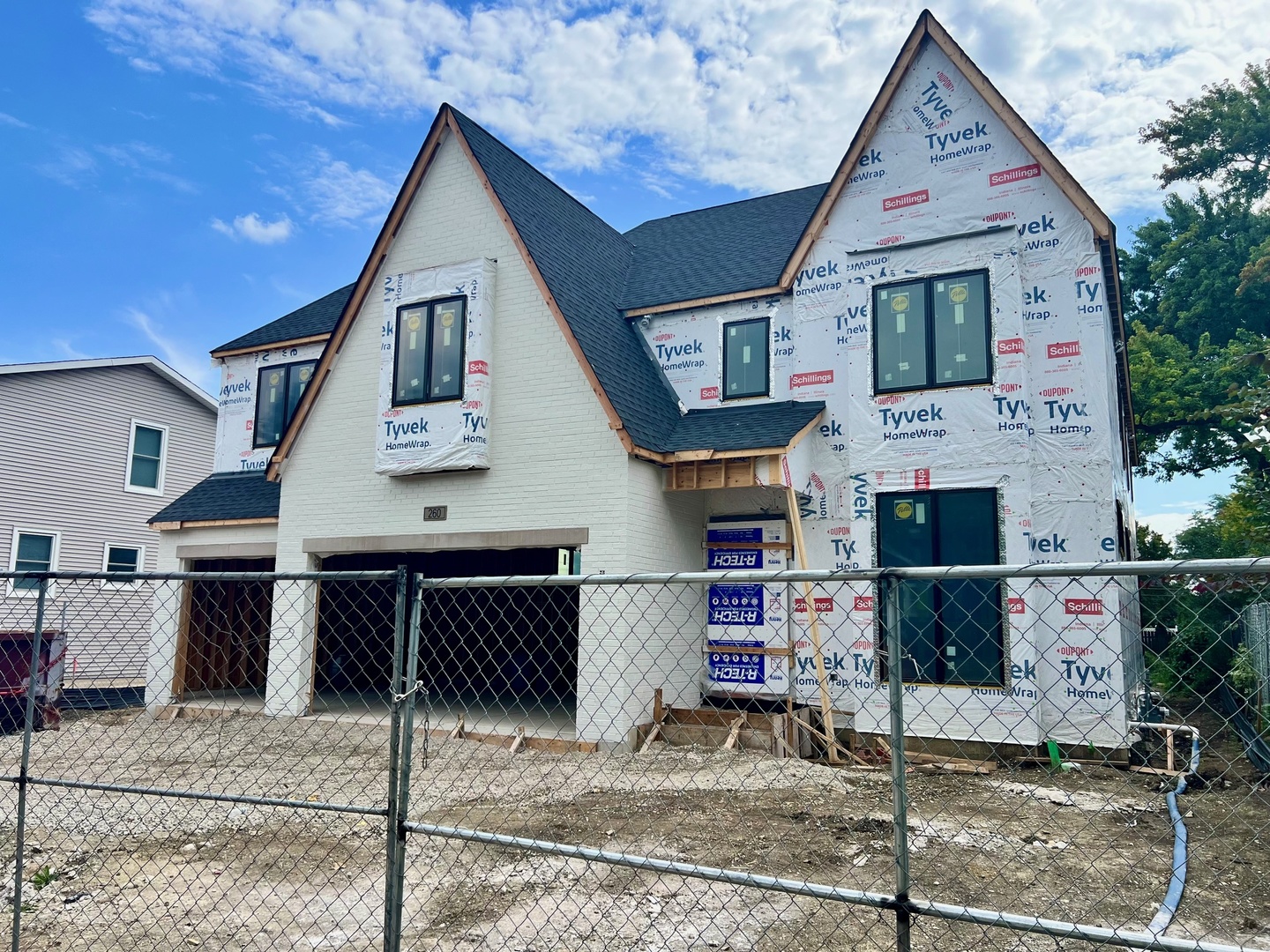 260 E Grantley Avenue, Elmhurst, IL 60126
