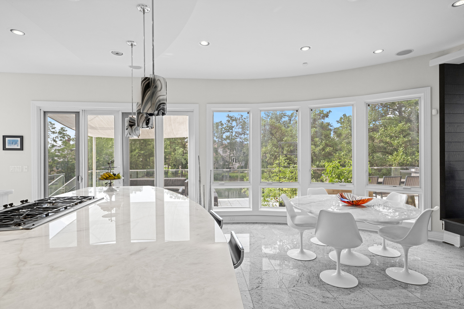 920 Saint Stephen's Green, Oak Brook, IL 60523