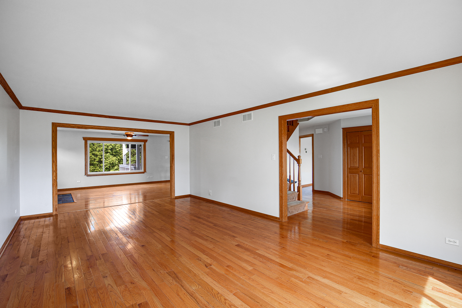 22250 Heritage Drive, Frankfort, IL 60423