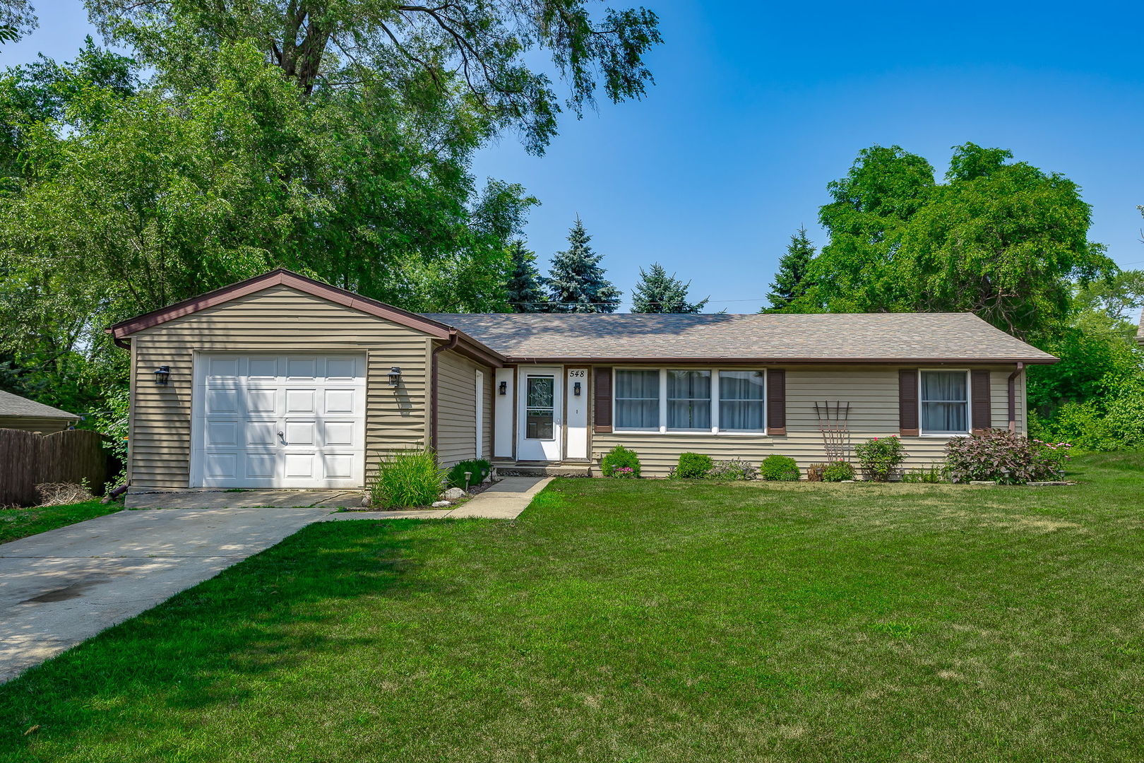 548 Jo Ann Court, Lockport, IL 60441