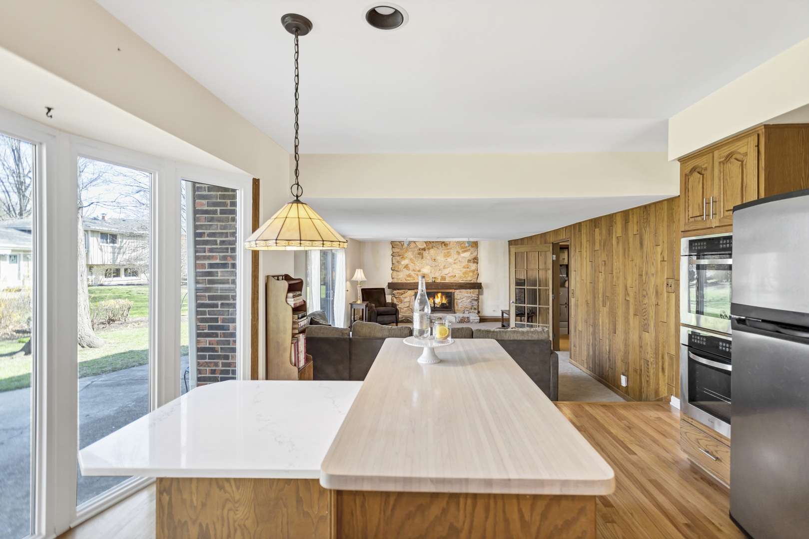 915 N Saratoga Drive, Palatine, IL 60074