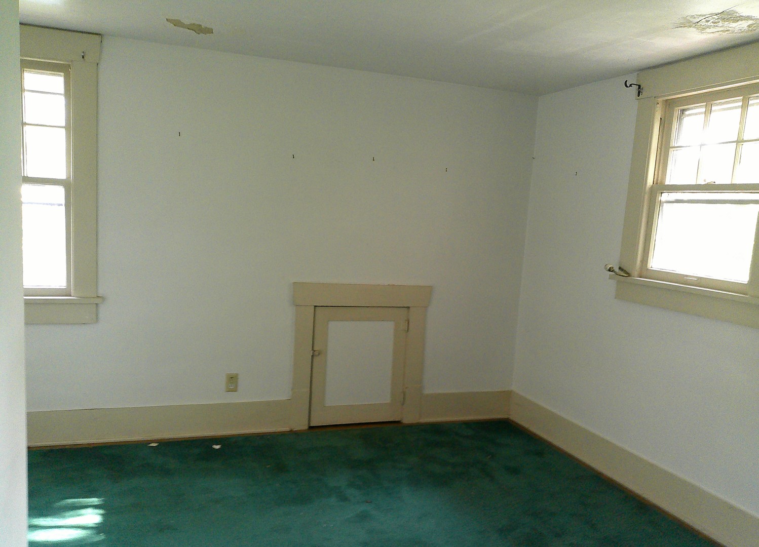 365 S Taylor Avenue, Decatur, IL 62522