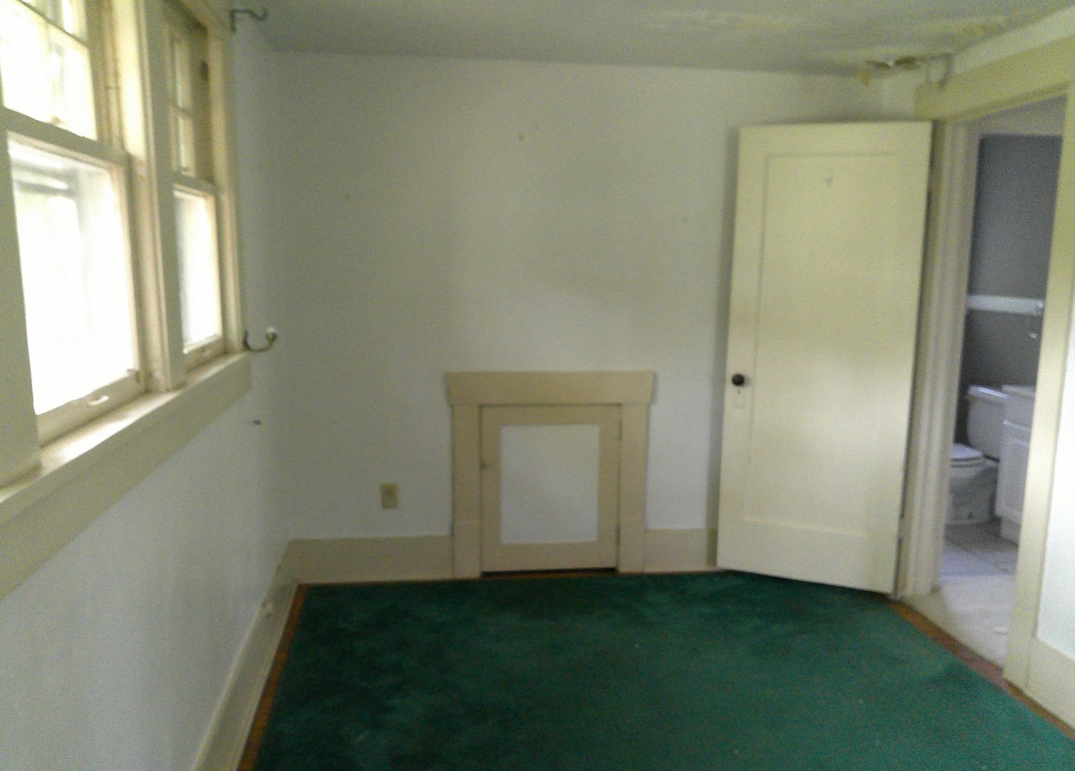 365 S Taylor Avenue, Decatur, IL 62522