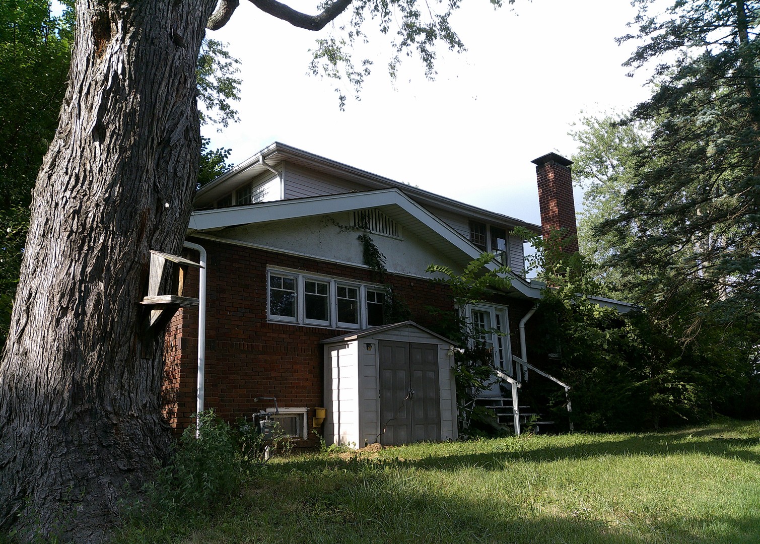 365 S Taylor Avenue, Decatur, IL 62522
