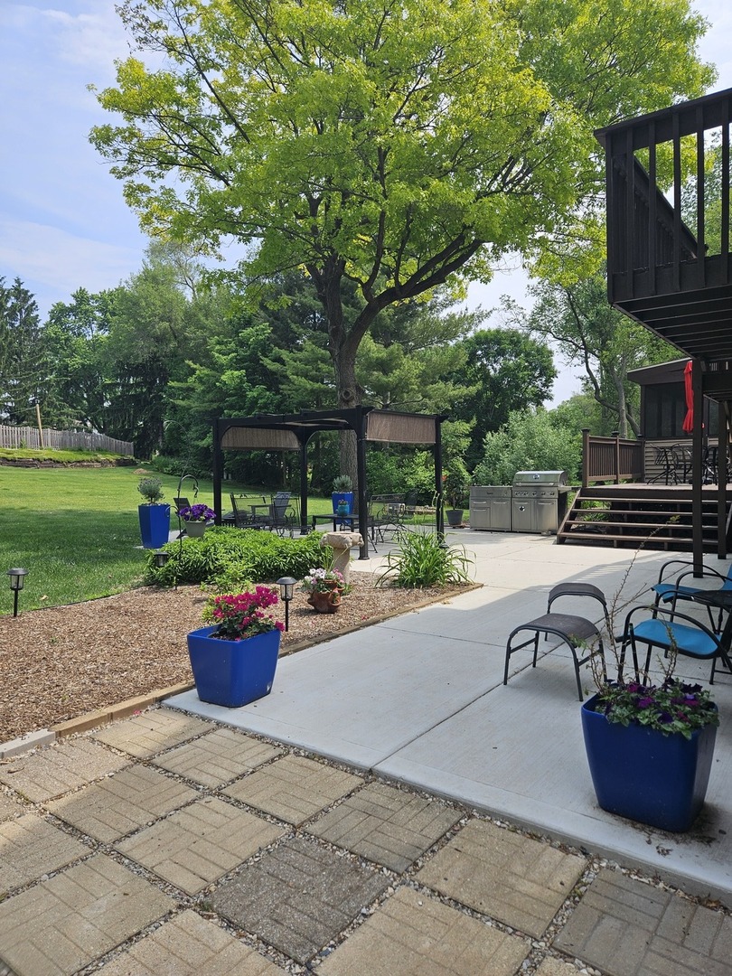 1718 Rosewood Lane, Johnsburg, IL 60051