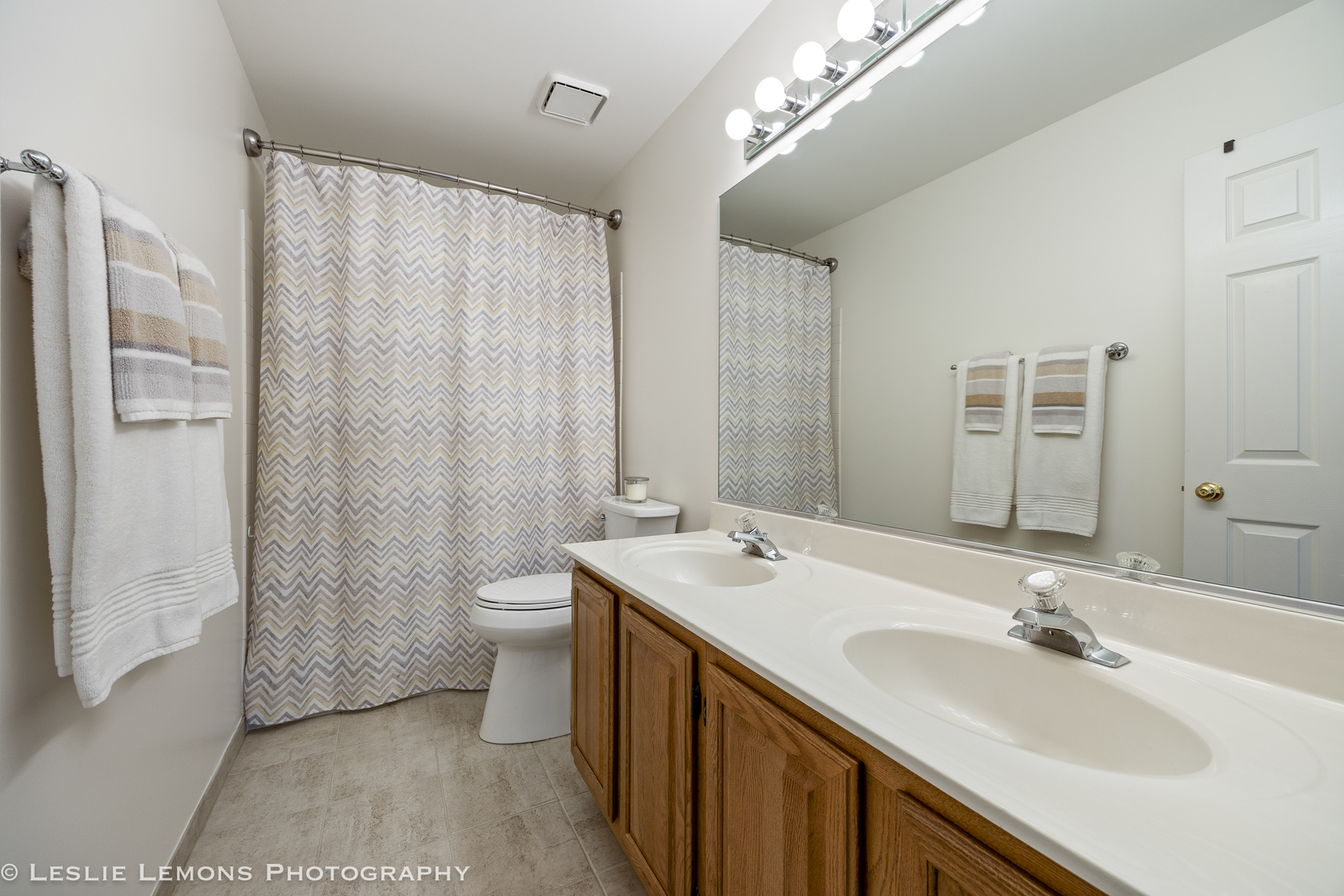 1141 Boxwood Drive, Crystal Lake, IL 60014