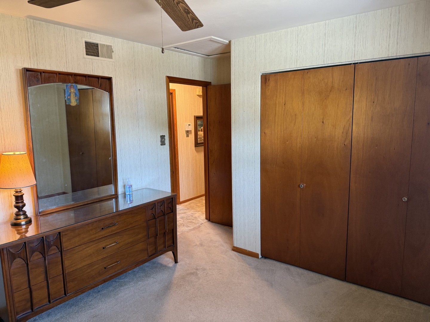 9732 Massasoit Avenue, Oak Lawn, IL 60453