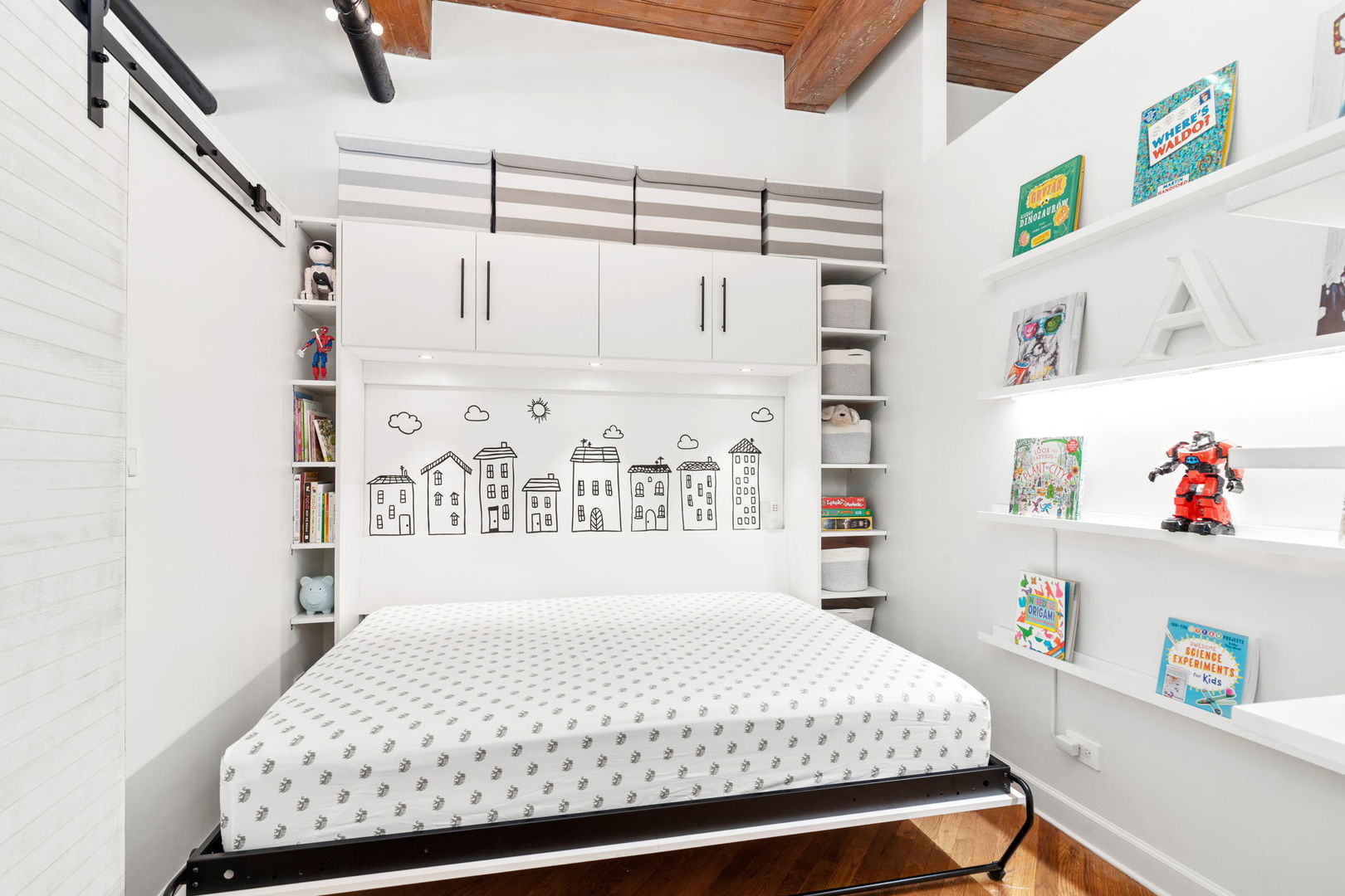 1000 W Washington Boulevard #226, Chicago, IL 60607