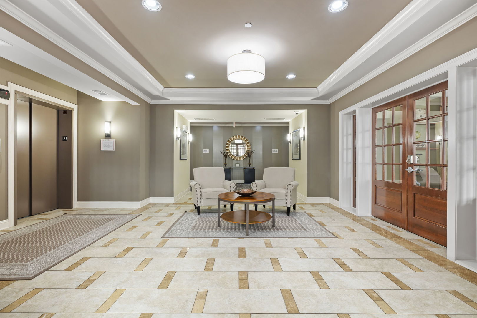 8 E Kennedy Avenue #206, Hinsdale, IL 60521