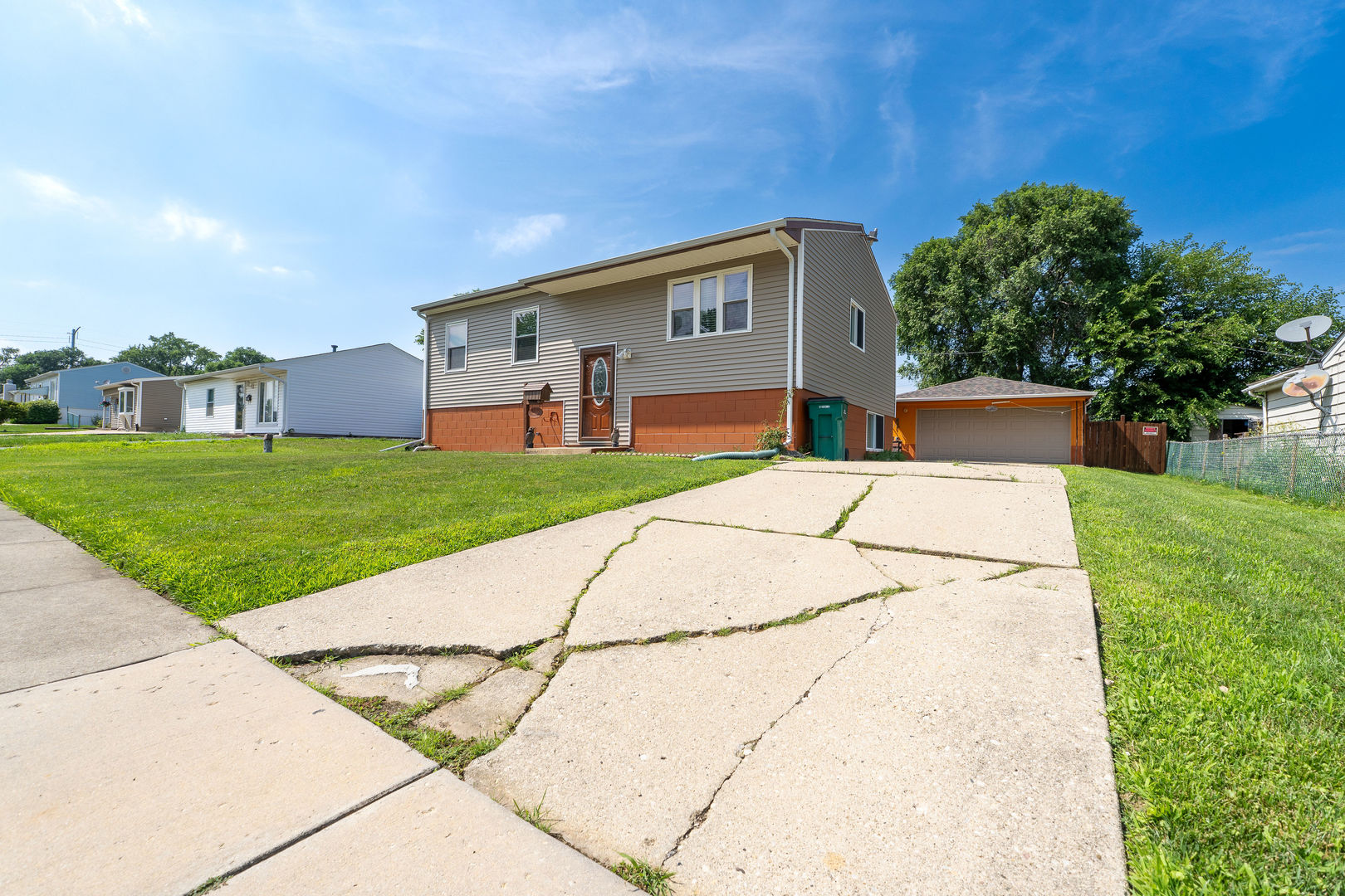 408 Haller Avenue, Romeoville, IL 60446