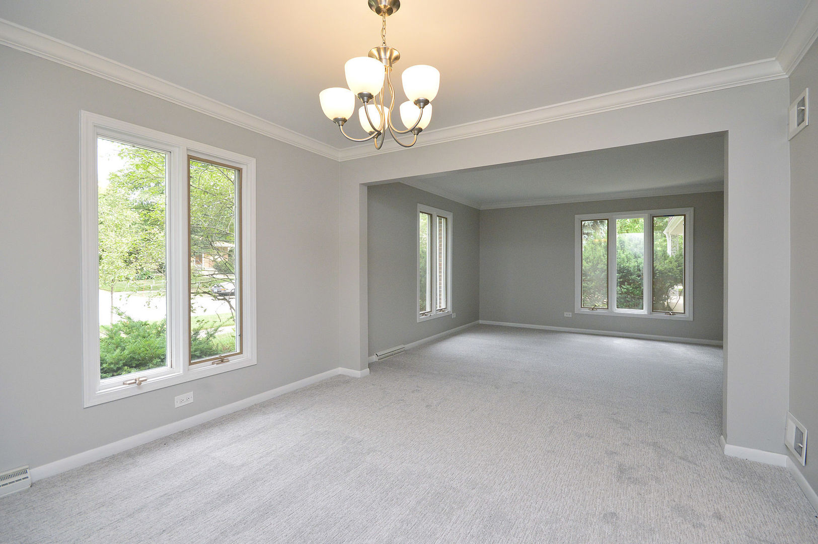 2025 Milton Avenue, Park Ridge, IL 60068
