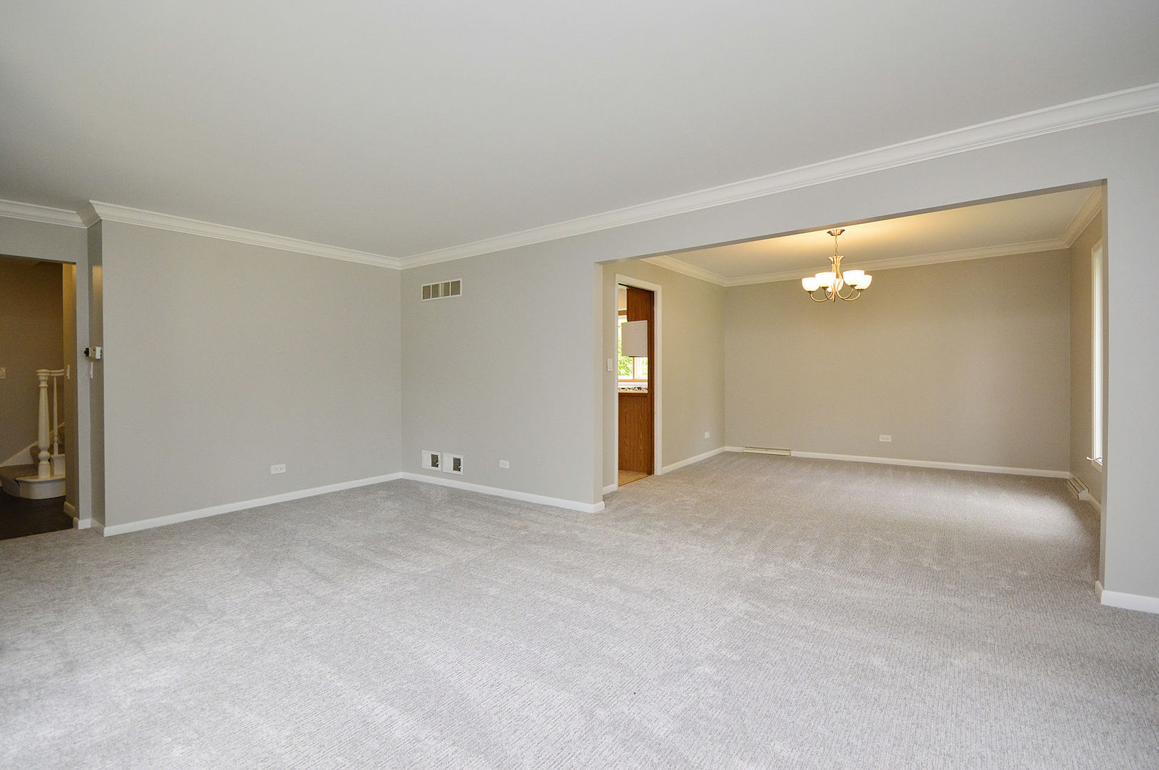 2025 Milton Avenue, Park Ridge, IL 60068