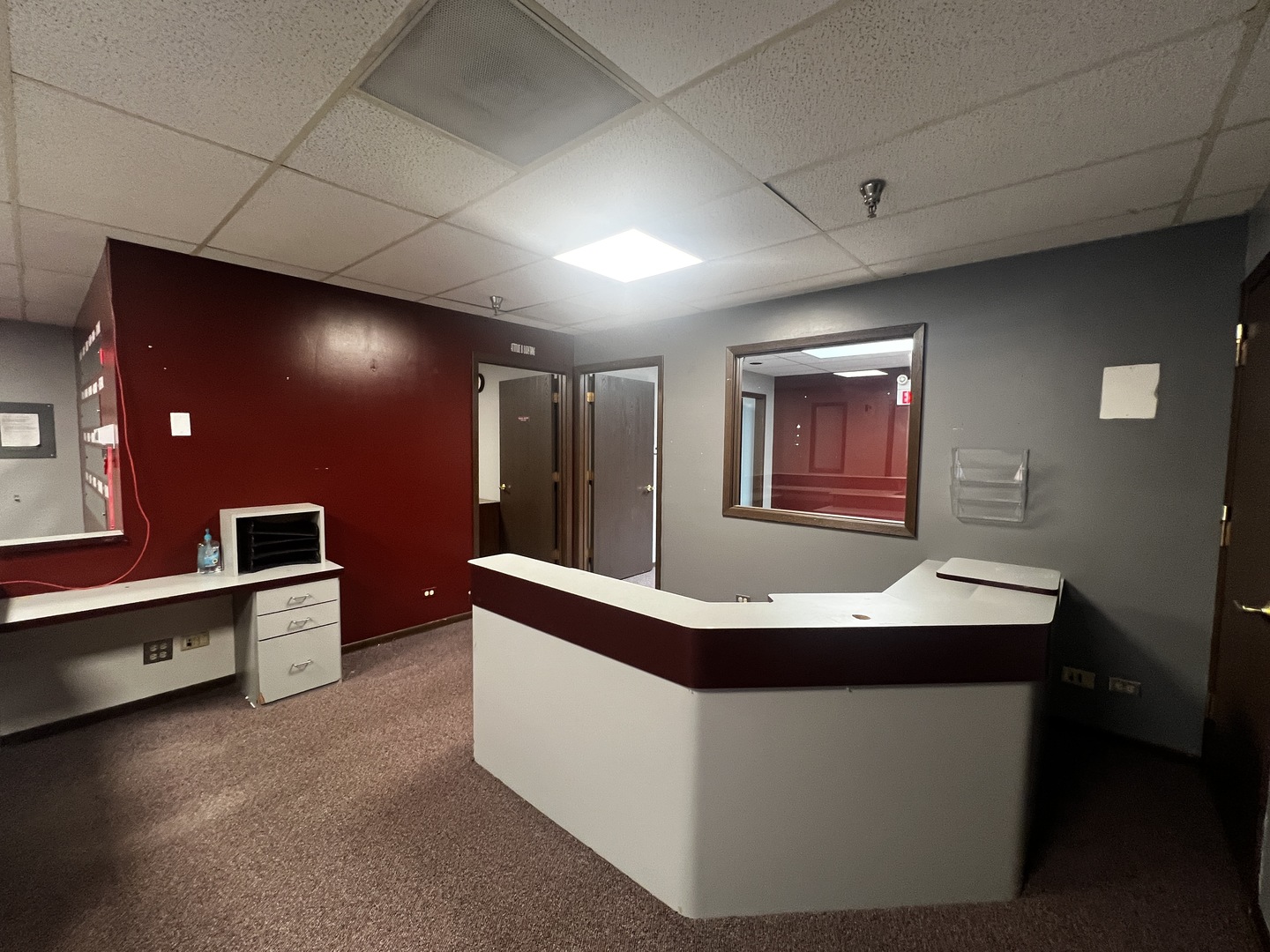 9944 S ROBERTS Road #208, Palos Hills, IL 60465