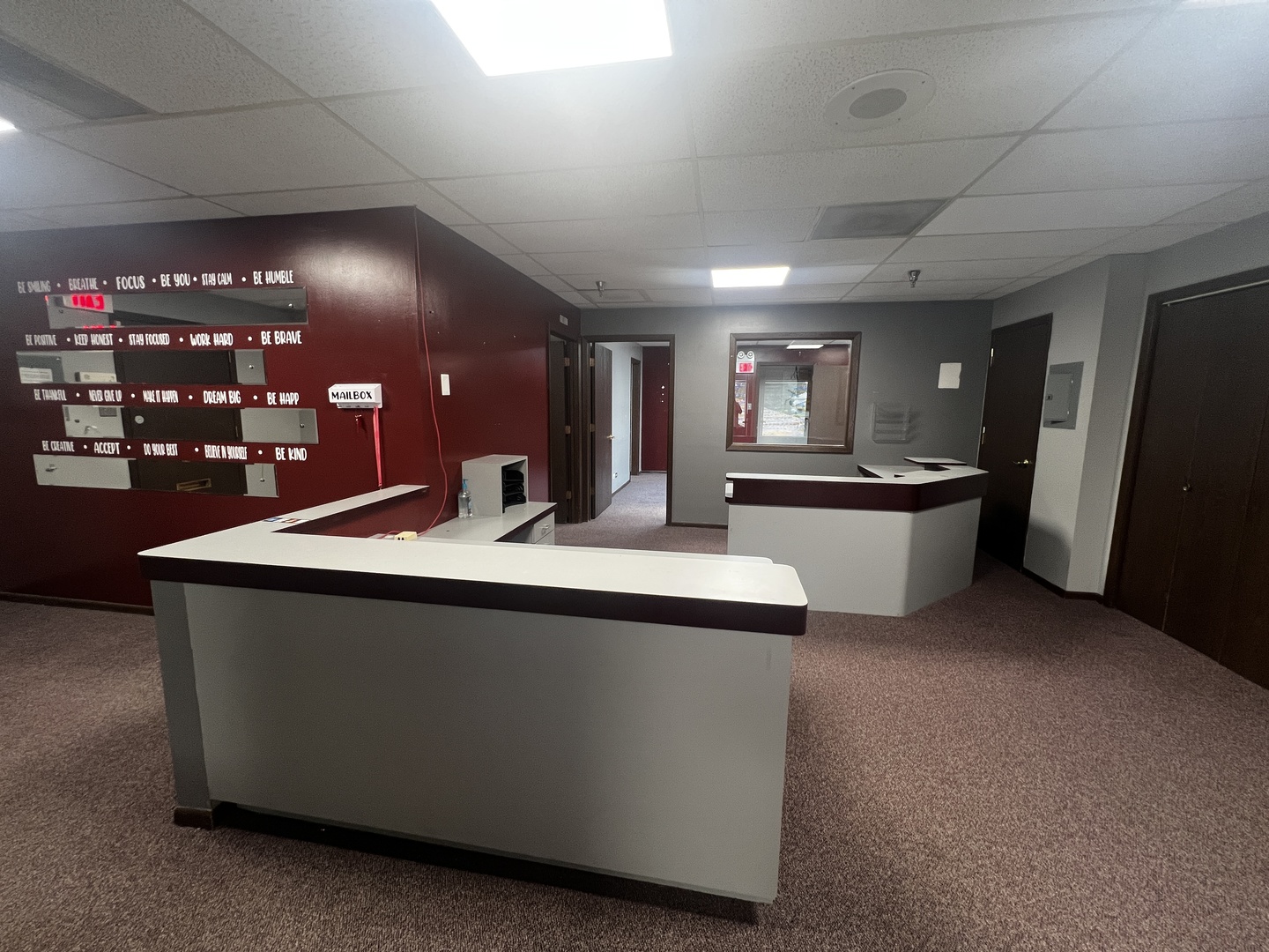 9944 S ROBERTS Road #208, Palos Hills, IL 60465