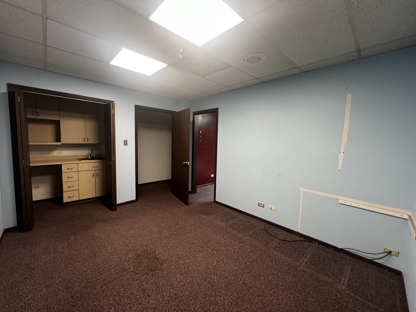 9944 S ROBERTS Road #208, Palos Hills, IL 60465