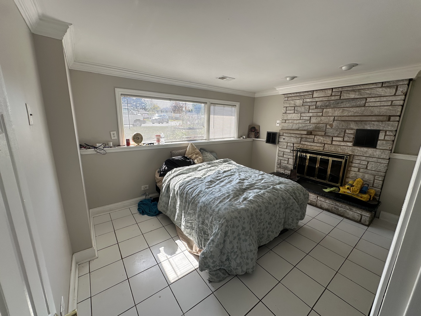 1220 Comet Drive, Aurora, IL 60505