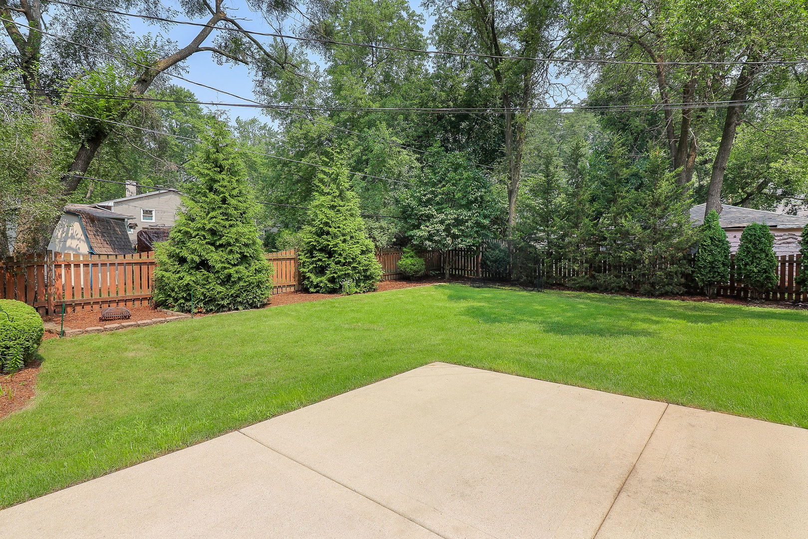 26W554 Jewell Road, Winfield, IL 60190
