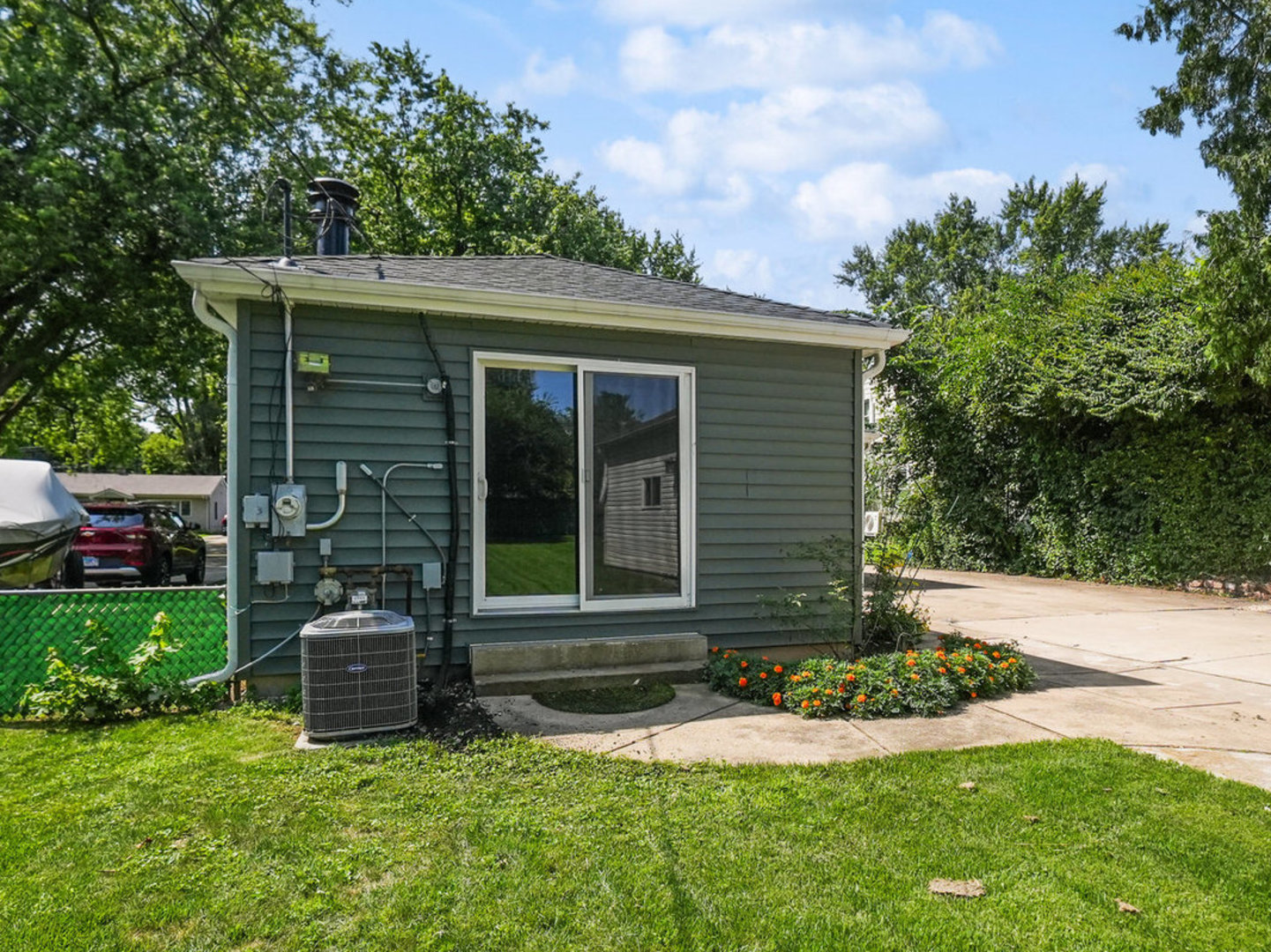 1706 Burlington Avenue, Lisle, IL 60532