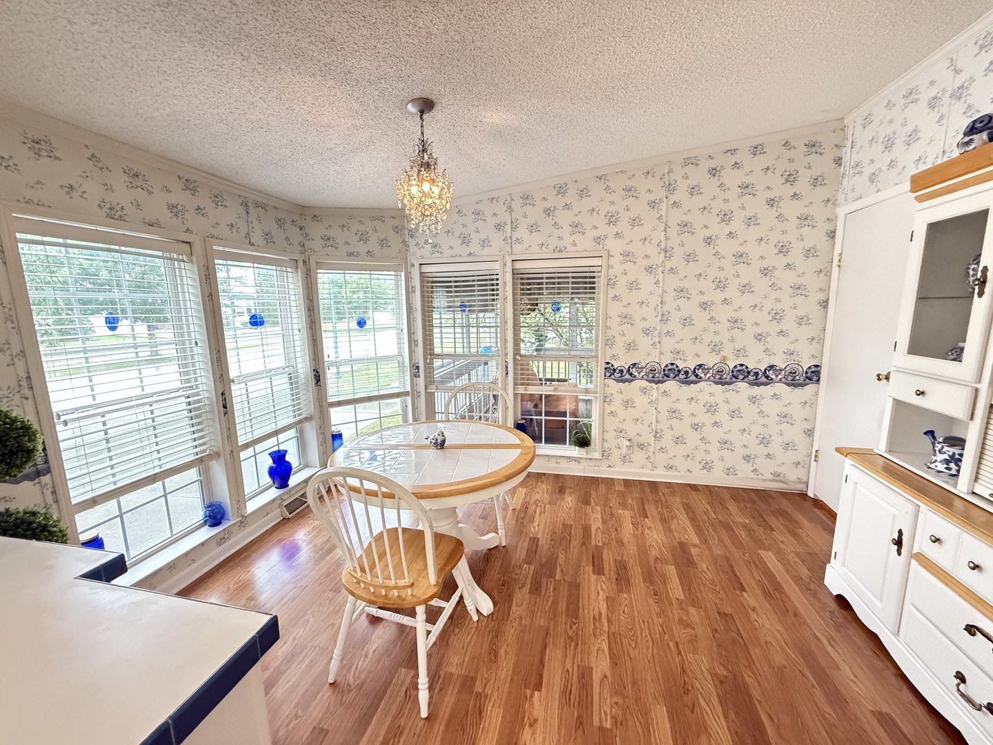 69 Petunia Circle, Matteson, IL 60443