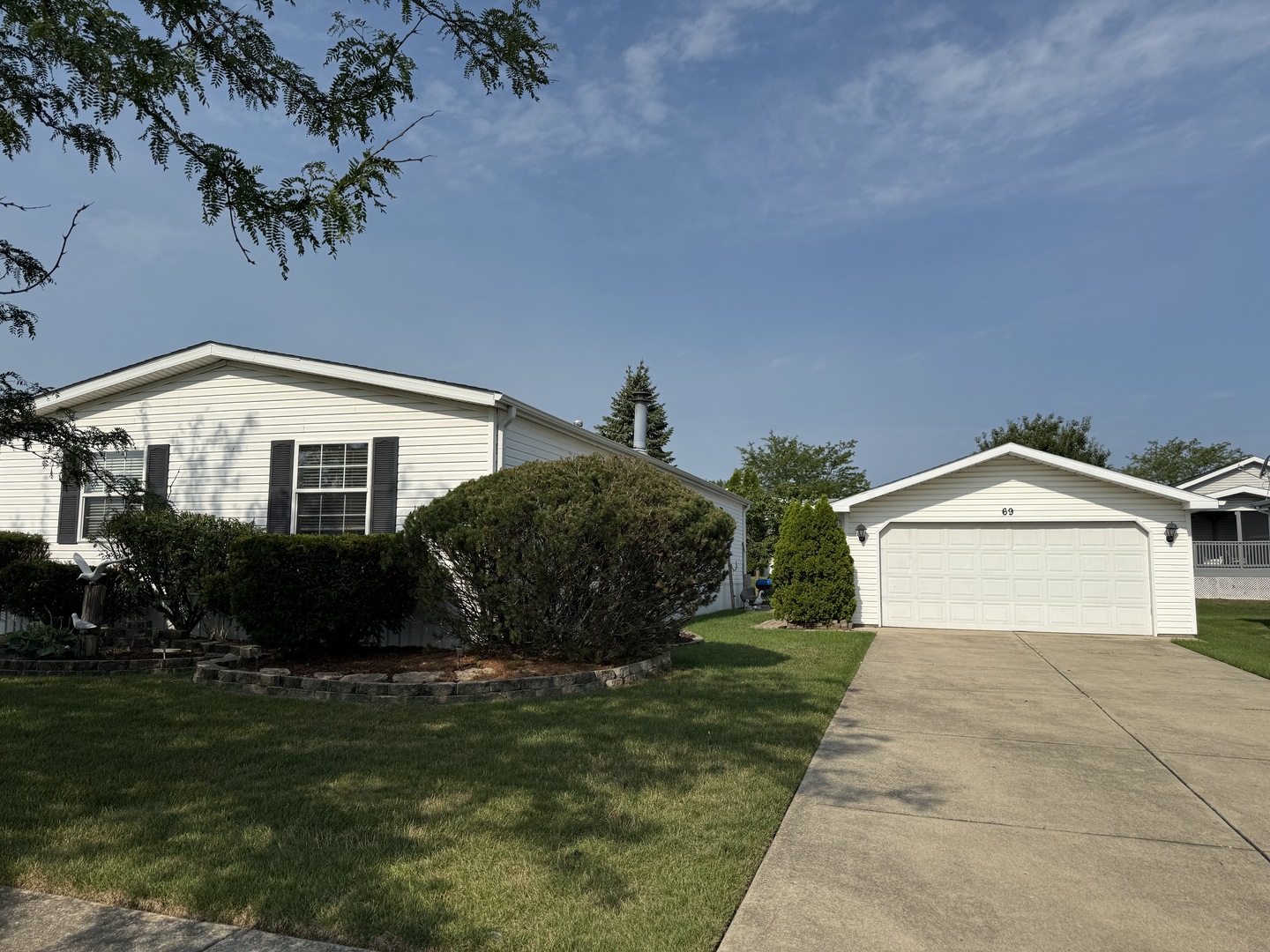 69 Petunia Circle, Matteson, IL 60443