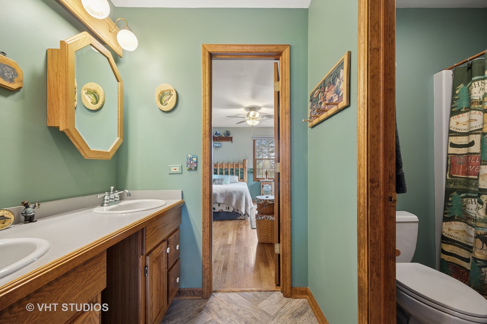 2418 Bennington Lane, McHenry, IL 60050