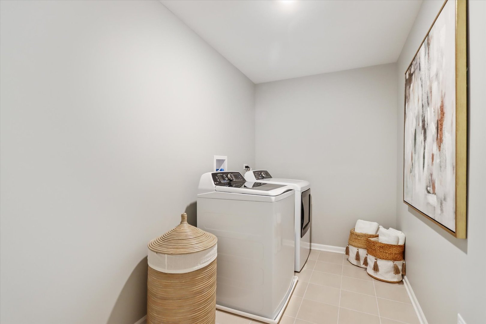 1760 Breton Avenue, North Aurora, IL 60542