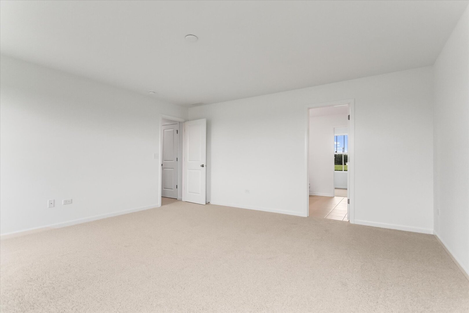 1760 Breton Avenue, North Aurora, IL 60542