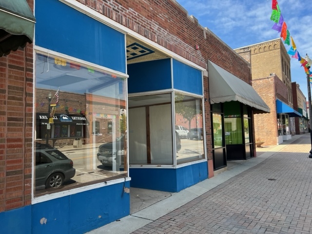 208-210-212 Main Street, West Chicago, IL 60185