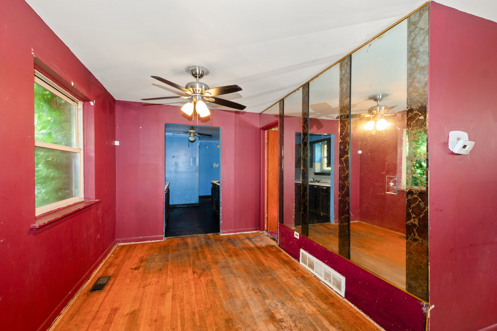 513 E 87th Street, Chicago, IL 60619