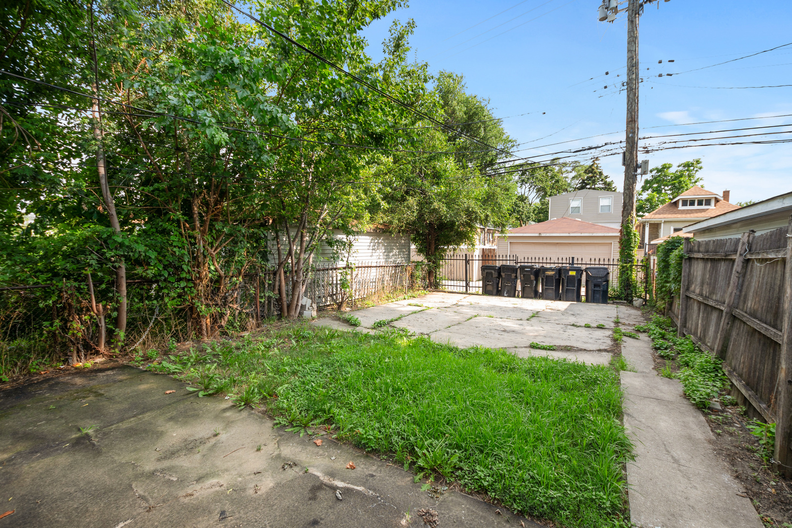 513 E 87th Street, Chicago, IL 60619