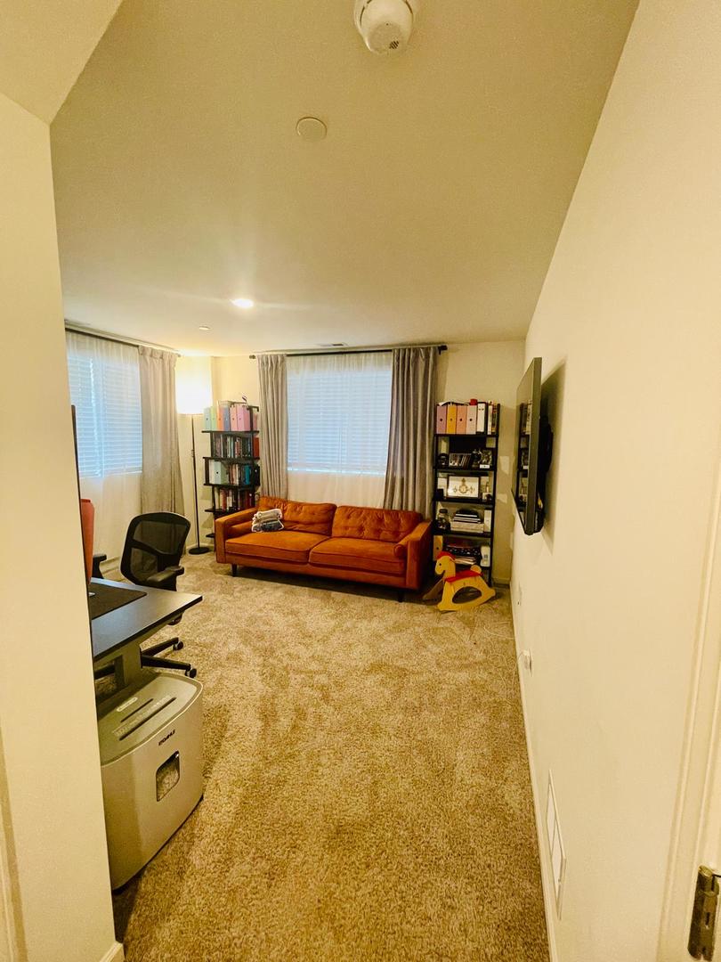 2329 Alumni Drive #0, Schaumburg, IL 60173