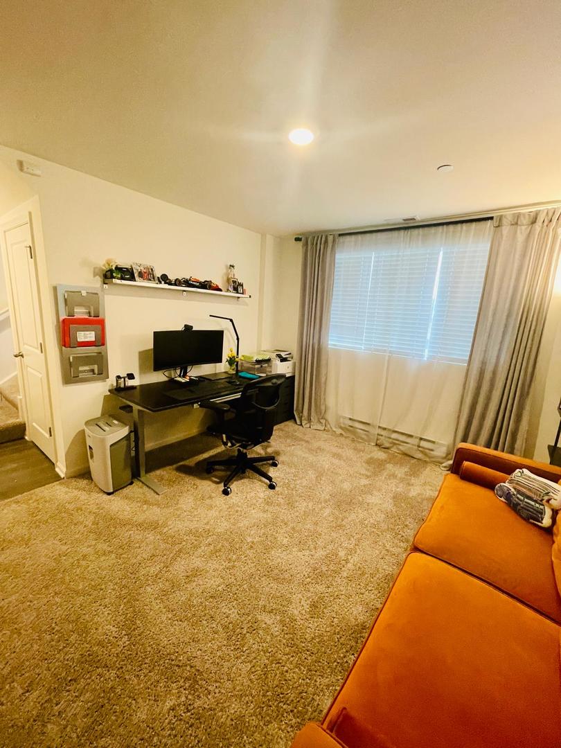 2329 Alumni Drive #0, Schaumburg, IL 60173